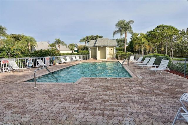 201 McGregor Park CIR 201, Fort Myers, FL 33908