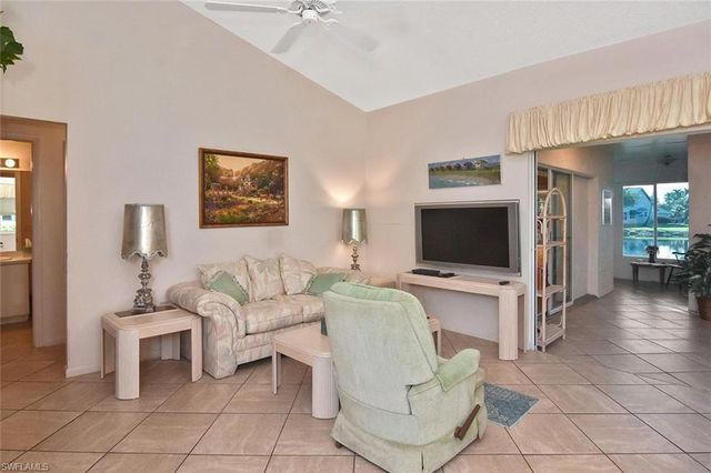 201 McGregor Park CIR 201, Fort Myers, FL 33908