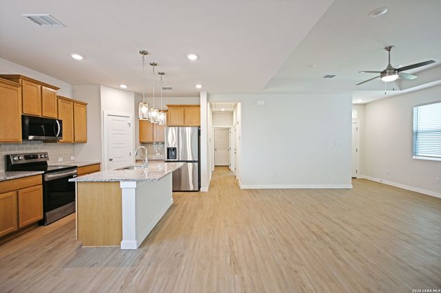 2943 ANGELOU ST, New Braunfels, TX 78130