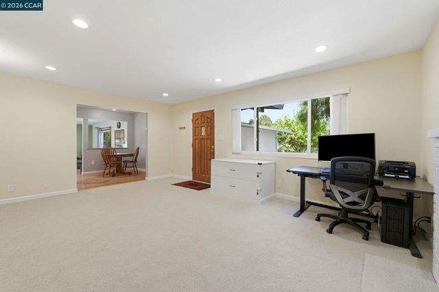 1501 Lassen Ct, Vallejo, CA 94591