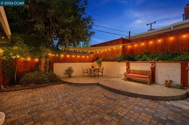 1501 Lassen Ct, Vallejo, CA 94591