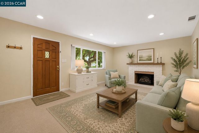 1501 Lassen Ct, Vallejo, CA 94591