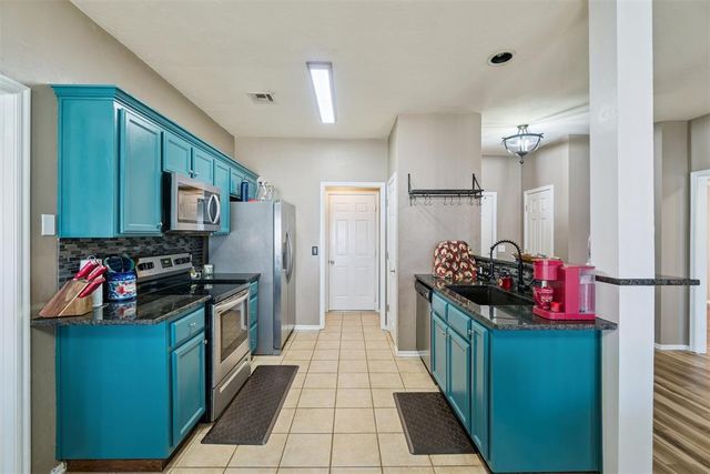 20071 Roman Road, Harrah, OK 73045