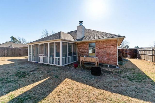 20071 Roman Road, Harrah, OK 73045