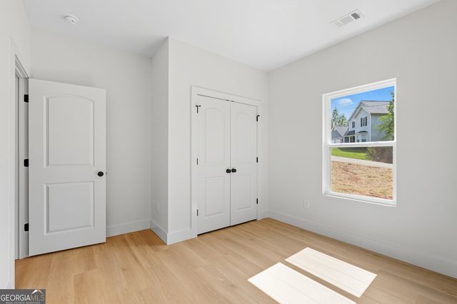 193 Tabitha Page Lane, Toccoa, GA 30577