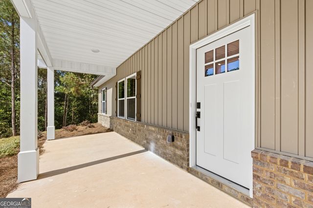 193 Tabitha Page Lane, Toccoa, GA 30577