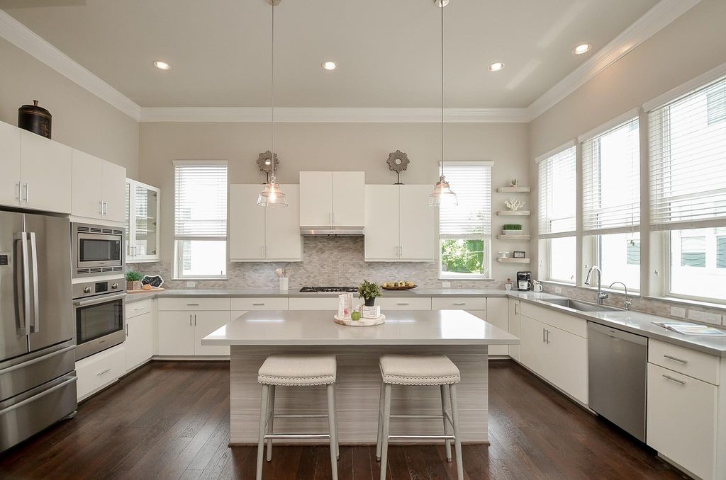 2936 Rusk Street, Houston, TX 77003