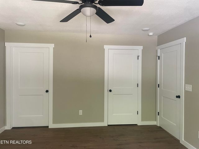 1112 Whispering Pine Lane, Jamestown, TN 38556