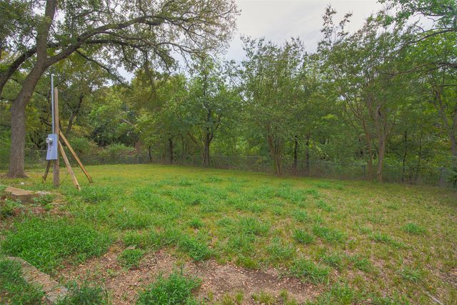 17 Geraldine Lane, Denison, TX 75020