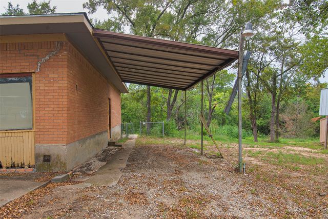 17 Geraldine Lane, Denison, TX 75020