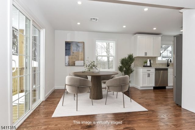 18 Governor Haines St, Hamburg Boro, NJ 07419