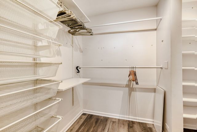 5400 N Sheridan Road 202, Chicago, IL 60640