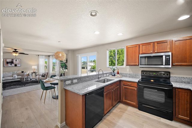 7604 Autumn Knoll Drive, Colorado Springs, CO 80922