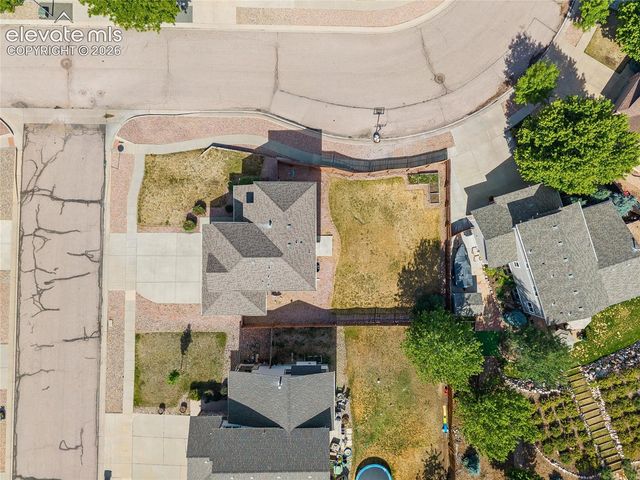 7604 Autumn Knoll Drive, Colorado Springs, CO 80922