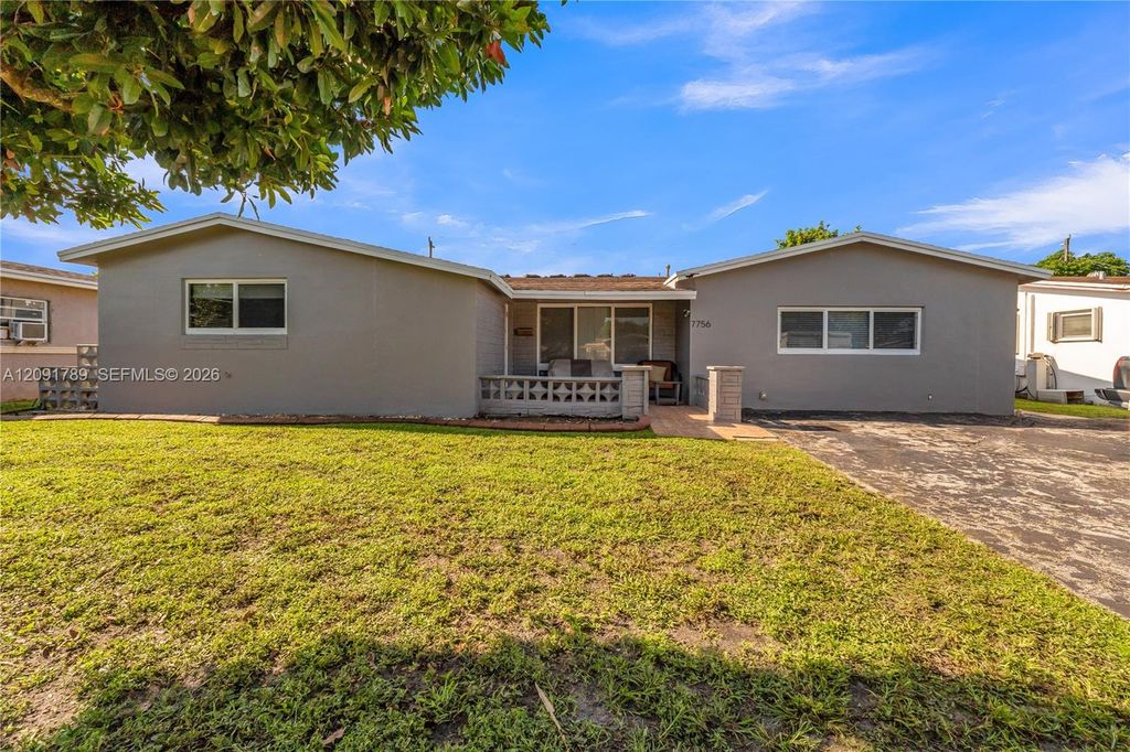 7756 Biltmore Boulevard R, Miramar, FL 33023