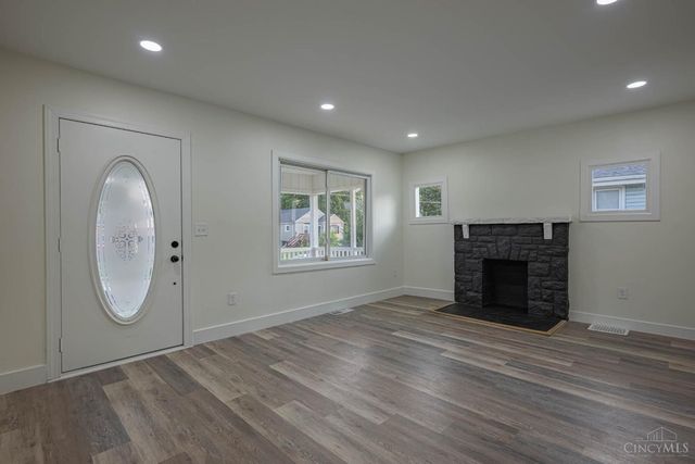 4408 Duneden Avenue, Deer Park, OH 45236