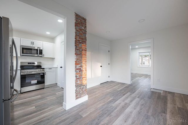 4408 Duneden Avenue, Deer Park, OH 45236