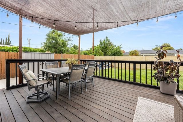 401 W Southgate Avenue, Fullerton, CA 92832
