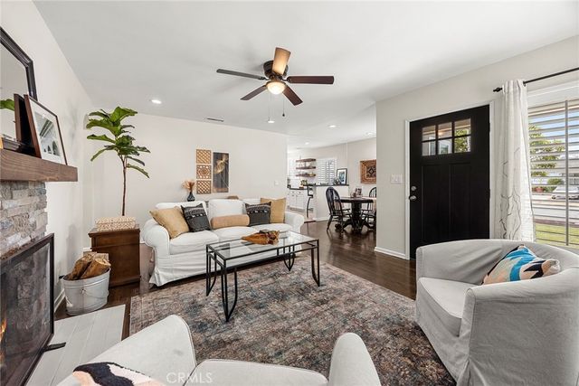 401 W Southgate Avenue, Fullerton, CA 92832