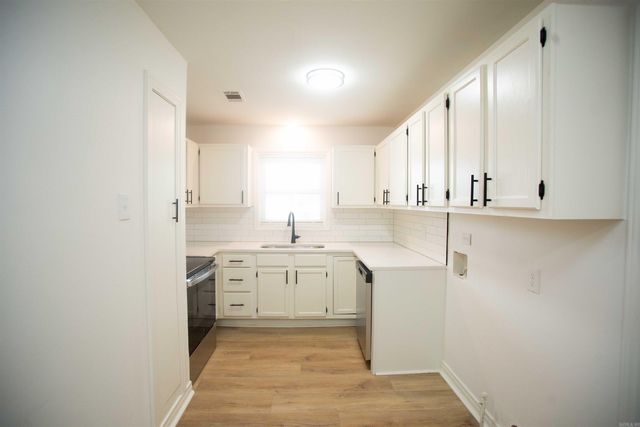 2000 S Harrison Street, Little Rock, AR 72204