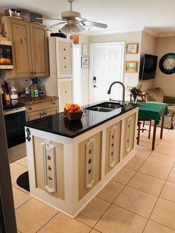 405 CONNECTICUT AVENUE, Flagler Beach, FL 32136