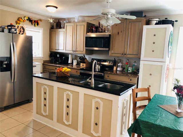 405 CONNECTICUT AVENUE, Flagler Beach, FL 32136