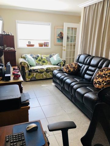 405 CONNECTICUT AVENUE, Flagler Beach, FL 32136