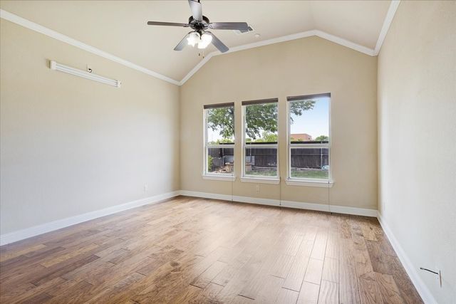 1104 Seclusion Cove Drive, Mckinney, TX 75072