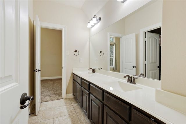 1104 Seclusion Cove Drive, Mckinney, TX 75072