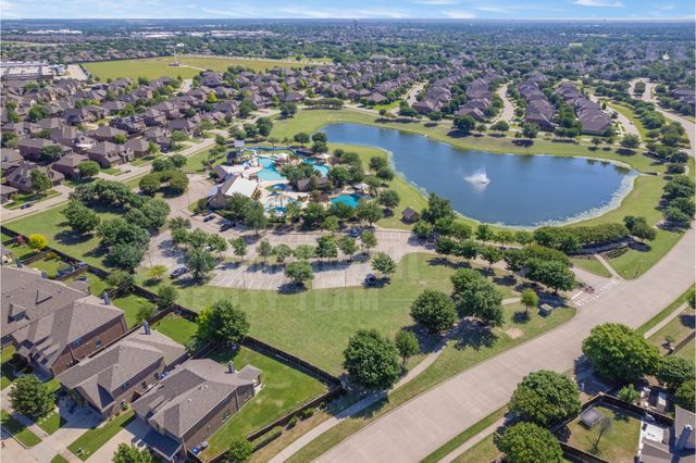 1104 Seclusion Cove Drive, Mckinney, TX 75072