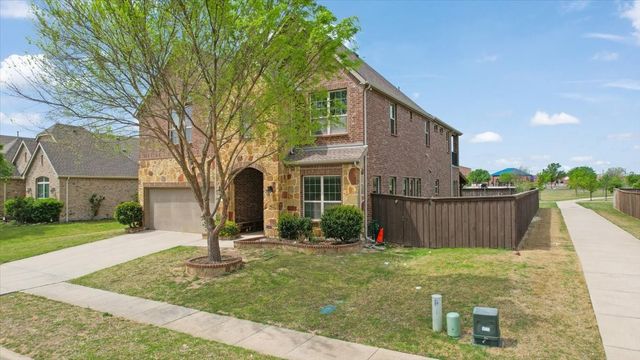 1104 Seclusion Cove Drive, Mckinney, TX 75072