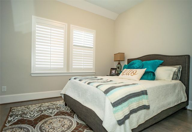 5730 Brancott Way, Houston, TX 77096