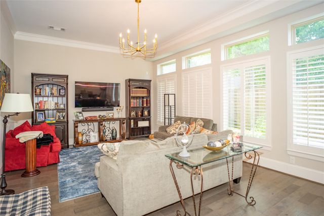 5730 Brancott Way, Houston, TX 77096