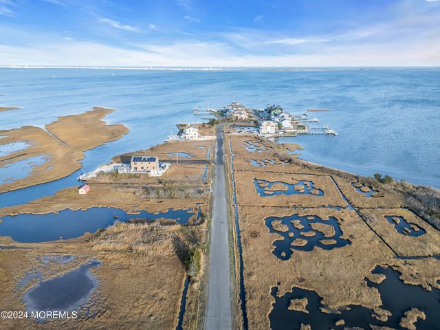 1011 Balsam Drive, Bayville, NJ 08721