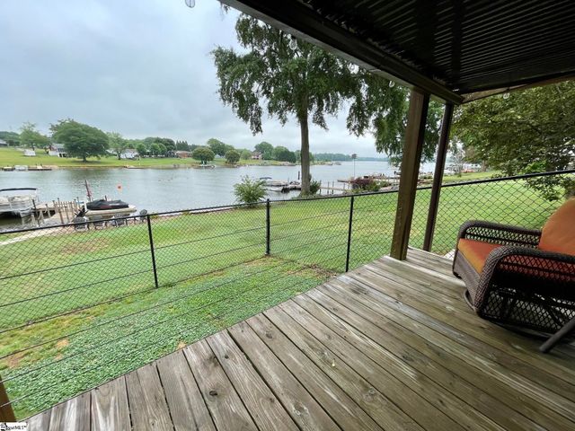 155 Lakeview Drive, Inman, SC 29349