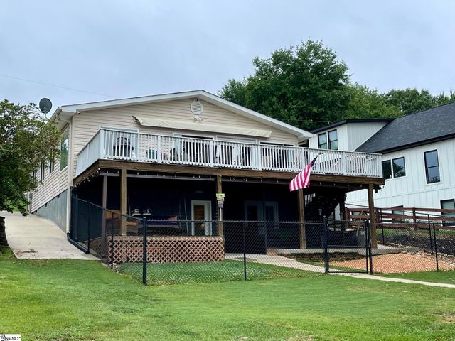 155 Lakeview Drive, Inman, SC 29349