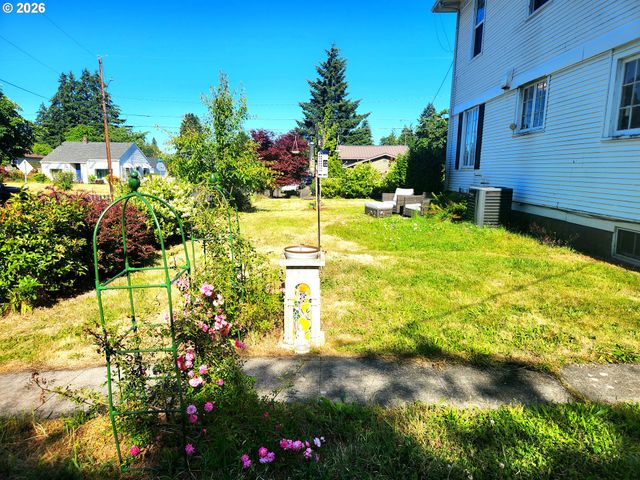 2914 K St, Vancouver, WA 98663