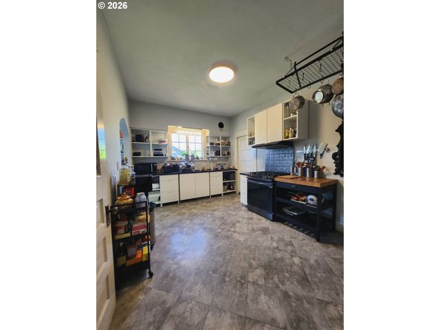 2914 K St, Vancouver, WA 98663
