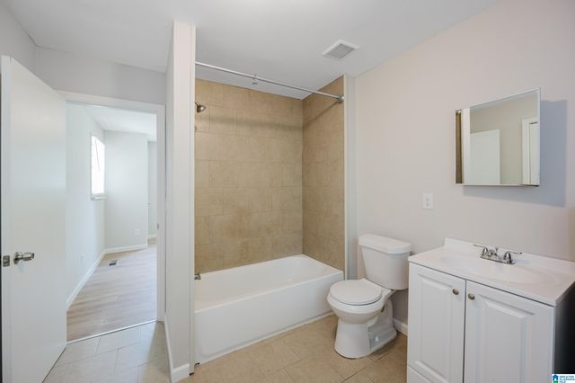 490 GLASGOW ROAD, Birmingham, AL 35224