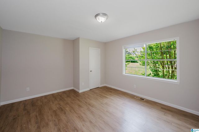 490 GLASGOW ROAD, Birmingham, AL 35224