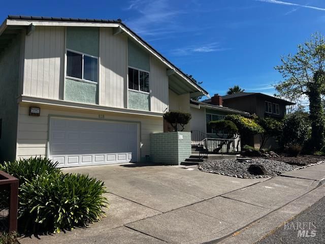 638 E Fleming Ave E, Vallejo, CA 94591