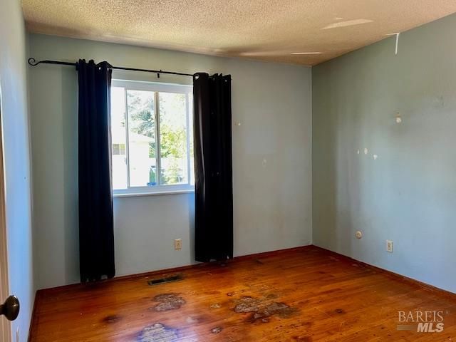 638 E Fleming Ave E, Vallejo, CA 94591