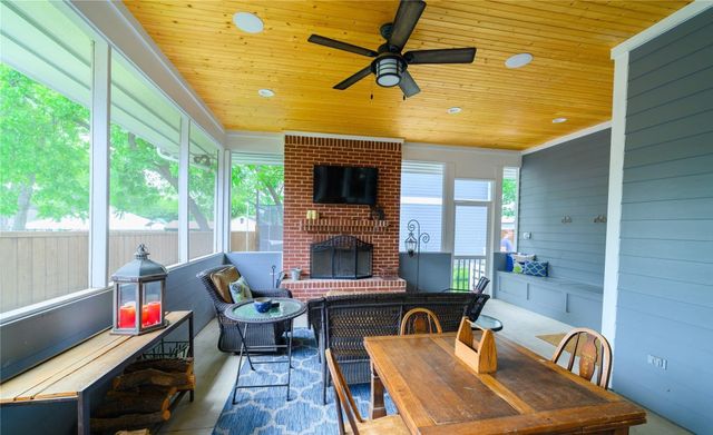 6030 Belmont Avenue, Dallas, TX 75206