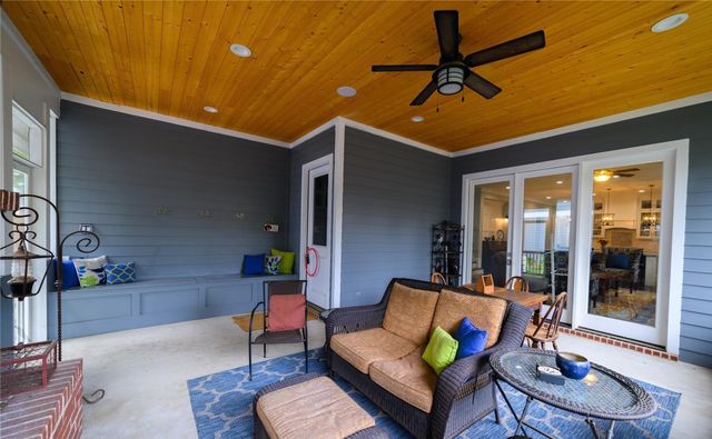 6030 Belmont Avenue, Dallas, TX 75206