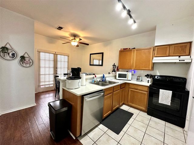 2801 Rio Grande ST 203, Austin, TX 78705