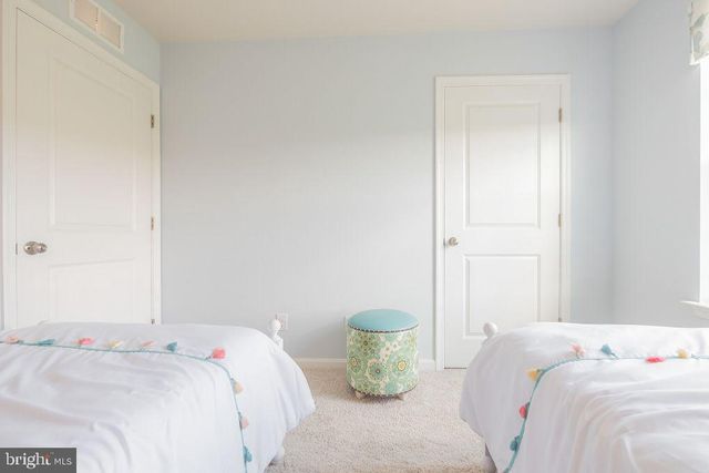 105 SEMINOLE DR, Winchester, VA 22602