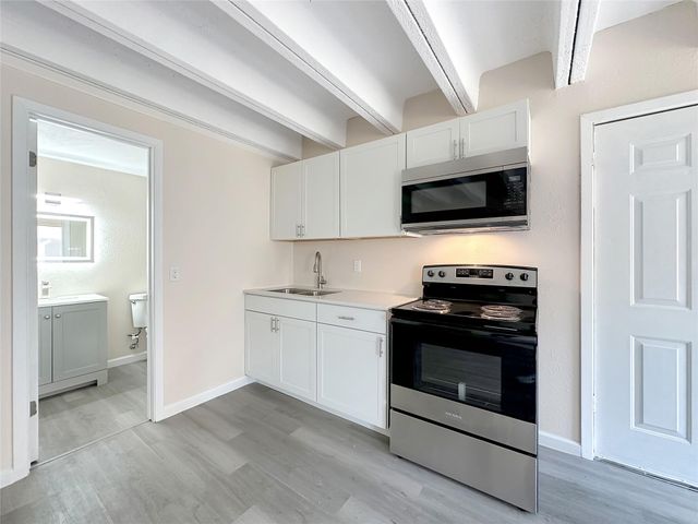 5920 Lago Vista Way C-23, Lago Vista, TX 78645