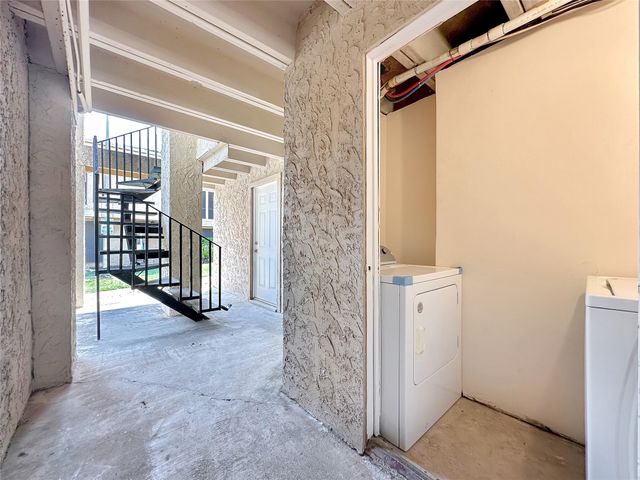 5920 Lago Vista Way C-23, Lago Vista, TX 78645