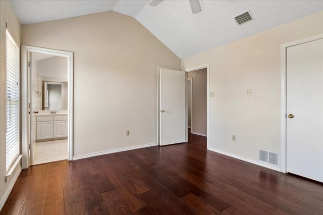 2250 Arbor Creek Drive, Carrollton, TX 75010
