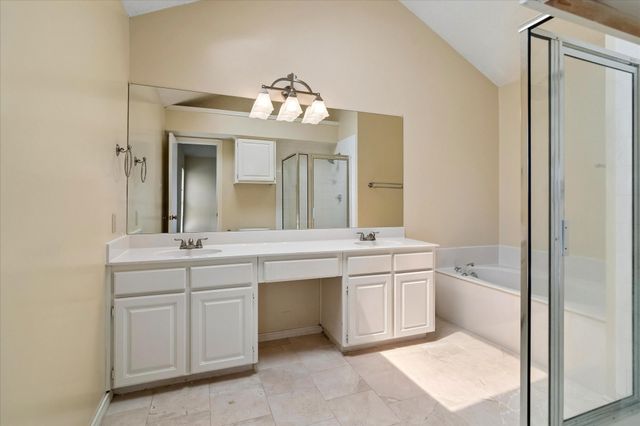 2250 Arbor Creek Drive, Carrollton, TX 75010